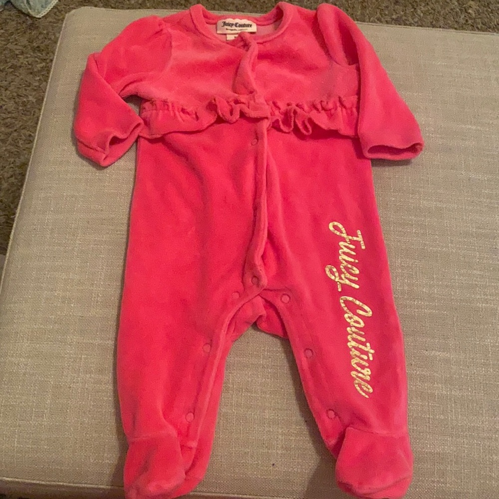 Juicy Couture hot pink feetsie onesie pajamas baby